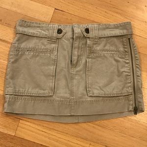 American Eagle Outfitters cargo skirt - size 4